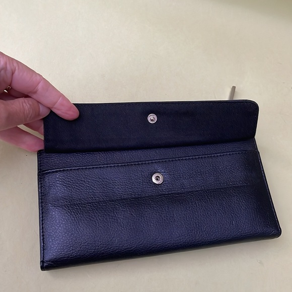 New vintage black/silver Halogen pebbled leather wallet - Picture 4 of 11